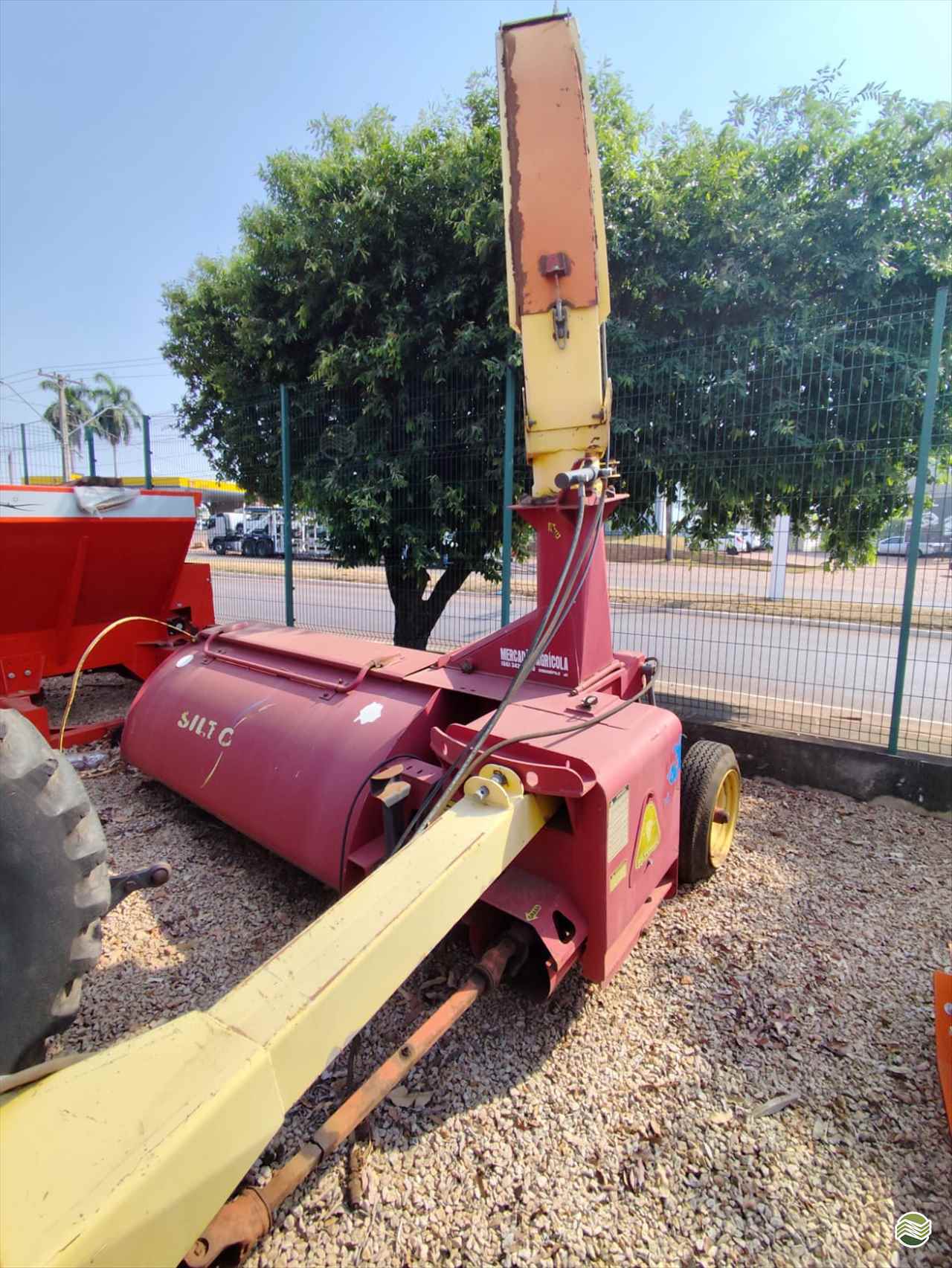 IMPLEMENTOS AGRICOLAS COLHEDORAS COLHEDORA DE FORRAGEM Agro Shopping RONDONOPOLIS MATO GROSSO MT